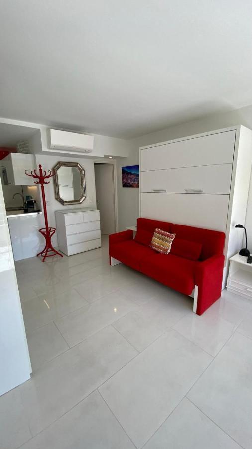 Apartamento Charming Studio With Pool In Saint Tropez Exterior foto